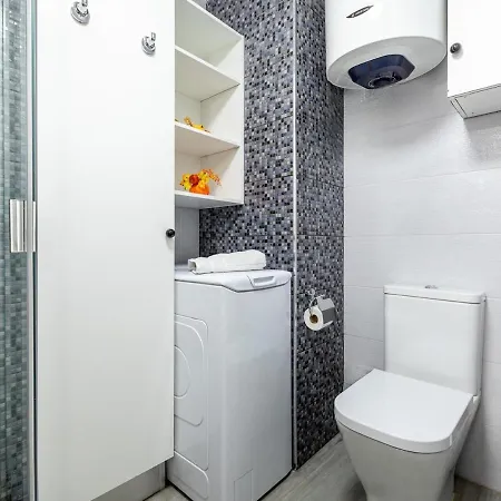 Borinquen 124 Americas Pool